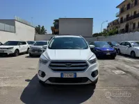 Usata Ford Kuga Titanium 120 CV (88 kW) 2016 Bianco SUV