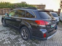 Usata Subaru Outback 150 CV (110 kW) 2014 Grigio Station wagon