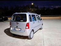 Usata Opel Agila Color Edition 75 CV (55 kW) 2002 Argento Monovolume