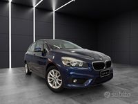 Usata BMW 218 Sport Line 150 CV (110 kW) 2014 Blu Station wagon
