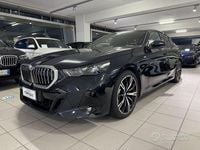 Usata BMW 520 M Sport 197 CV (144 kW) 2024 Blu Berlina