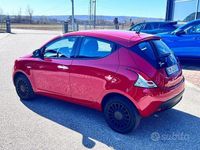 Usata Lancia Ypsilon S 69 CV (50 kW) 2022 Rosso Utilitaria