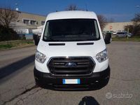 Usata Ford Transit Trend 131 CV (96 kW) 2020 Bianco pastello Furgone