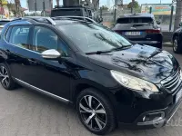 Usata Peugeot 2008 Allure 99 CV (72 kW) 2016 Nero SUV