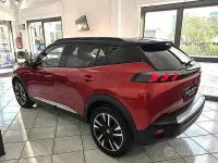 Usata Peugeot 2008 GT-line 131 CV (96 kW) 2020 Rosso SUV
