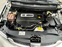 Usata Fiat Freemont Cross 140 CV (102 kW) 2015 Bianco SUV