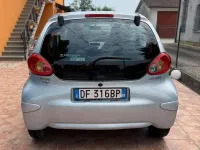 Usata Toyota Aygo 68 CV (50 kW) 2007 Blu/azzurro Utilitaria
