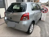 Usata Toyota Yaris 69 CV (50 kW) 2006 Grigio Berlina
