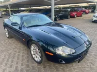 Usata Jaguar XKR 363 CV (266 kW) 1999 Verde Coupé