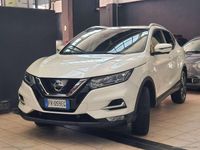 Usata Nissan Qashqai N-Connecta 131 CV (96 kW) 2018 Bianco SUV