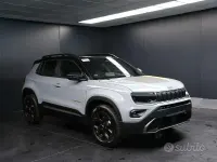 Nuova Jeep Avenger North 144 CV (105 kW) 2026 Grigio SUV