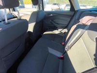 Begagnad Ford Focus 116 HK (85 kW) 2012 Vit Kombi