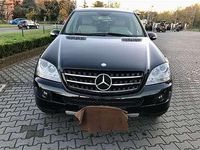 Usata Mercedes 280 Chrome 190 CV (139 kW) 2007 Nero SUV