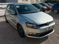 Usata VW Polo Trendline 75 CV (55 kW) 2017 Grigio Berlina