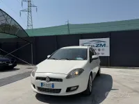 Usata Fiat Bravo Dynamic 120 CV (88 kW) 2011 Bianco Utilitaria