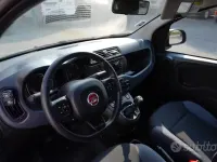 Usata Fiat Panda 4x4 85 CV (62 kW) 2019 Rosso Utilitaria