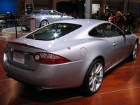 Usata Jaguar XK 298 CV (219 kW) 2006 Argento Coupé