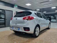 Usata Kia Ceed 110 CV (80 kW) 2016 Argento Utilitaria