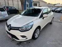 Usata Renault Clio IV 90 CV (66 kW) 2017 Beige Berlina