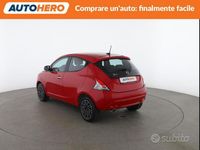 Usata Lancia Ypsilon Gold 69 CV (50 kW) 2021 Rosso Utilitaria