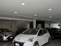 Usata Peugeot 208 GT-line 100 CV (73 kW) 2016 Bianco Utilitaria