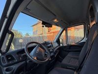 Usata Iveco Daily 122 CV (89 kW) 2018 Bianco Furgone