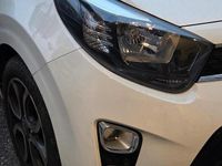 Usado Kia Picanto 65 CV (47 kW) 2023 Blanco Utilitario