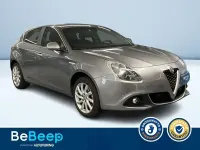 Usata Alfa Romeo Giulietta Super 120 CV (88 kW) 2019 Grigio metallizzato Utilitaria