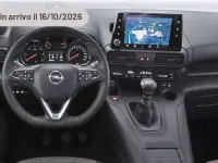 Begagnad Opel Combo-e Life Elegance 100 kW (136 HK) 2024 Silver Minibuss