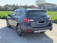 Usata Subaru Outback 150 CV (110 kW) 2018 Blu/azzurro Station wagon