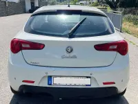 Usata Alfa Romeo Giulietta 120 CV (88 kW) 2011 Bianco Utilitaria