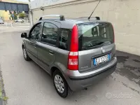 Usata Fiat Panda 69 CV (50 kW) 2011 Grigio Utilitaria