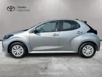 Usata Toyota Yaris Hybrid Active 116 CV (85 kW) 2026 Grigio Berlina