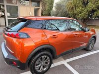 Usata Peugeot 2008 GT 130 CV (95 kW) 2021 Arancione SUV