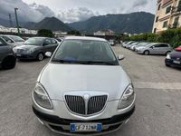 Usata Lancia Ypsilon 60 CV (44 kW) 2004 Grigio Utilitaria