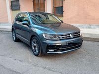 Usata VW Tiguan R-line 150 CV (110 kW) 2019 Grigio SUV