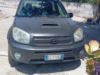 Usata Toyota RAV4 116 CV (85 kW) 2005 Grigio SUV