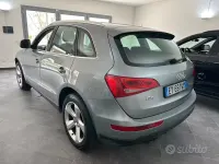 Usata Audi Q5 170 CV (125 kW) 2009 Grigio SUV