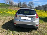 Usata Ford Fiesta Titanium 68 CV (50 kW) 2009 Argento Utilitaria