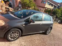 Usata Fiat Punto 73 CV (53 kW) 2010 Grigio Utilitaria