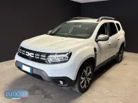 Usata Dacia Duster Journey 116 CV (85 kW) 2023 Bianco pastello SUV