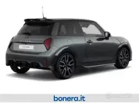 Nuova Mini John Cooper Works 156 CV (114 kW) 2026 Grigio Utilitaria