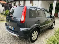 Usata Ford Fusion 95 CV (69 kW) 2009 Grigio Utilitaria