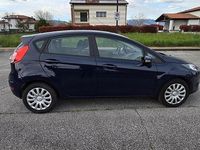 Usata Ford Fiesta ST-Line 75 CV (55 kW) 2017 Blu Utilitaria