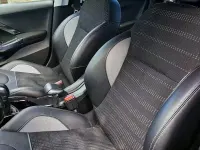 Usata Peugeot 2008 99 CV (72 kW) 2016 SUV