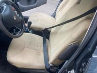 Usata Peugeot 107 68 CV (50 kW) 2008 Grigio Utilitaria