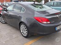 Usata Opel Insignia 160 CV (117 kW) 2012 Grigio Berlina