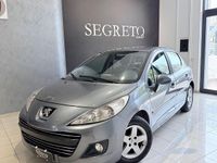 Begagnad Peugeot 207 93 HK (68 kW) 2010 Grå Sedan