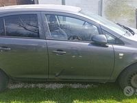 Usata Opel Corsa 75 CV (55 kW) 2010 Grigio Utilitaria