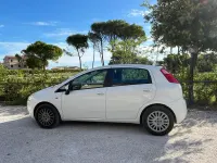 Usata Fiat Grande Punto 65 CV (47 kW) 2009 Bianco Utilitaria